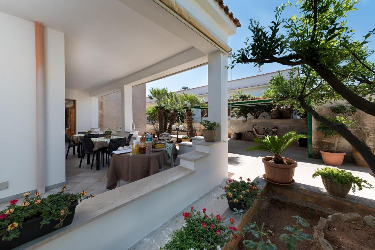 Tra La Montagna E Il Mare Bed and Breakfast San Vito Lo Capo Eksteriør billede