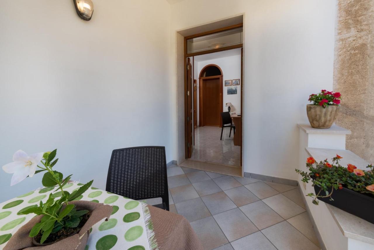 Tra La Montagna E Il Mare Bed and Breakfast San Vito Lo Capo Eksteriør billede